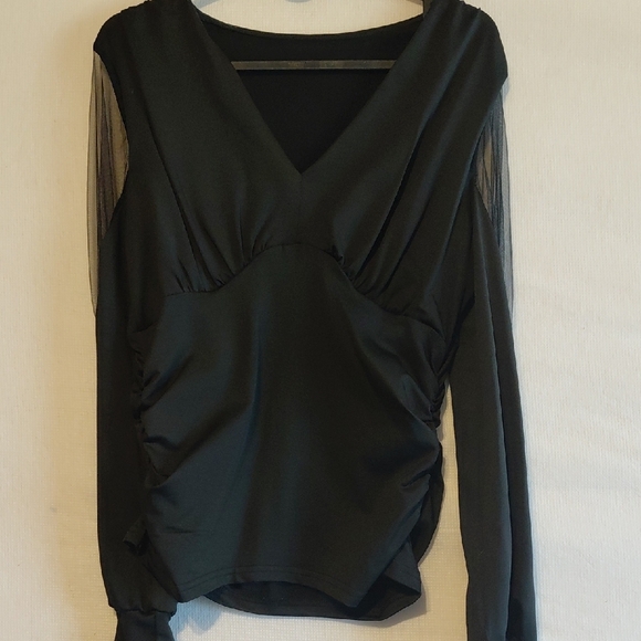 Elegant Black Women's Long Sleeve Top - Picture 2 of 4